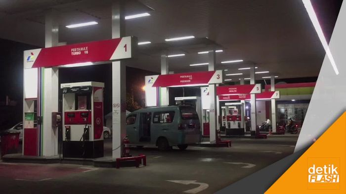 Pilih Isi Bensin di Pertamina atau SPBU Asing?