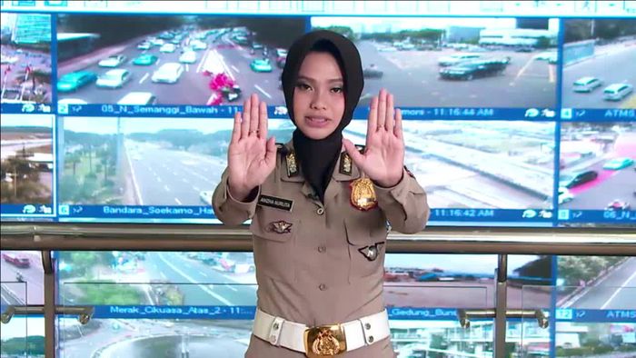 Traffic Update: Tol Cikampek Arah Jakarta Tersendat, Gambir Ramai