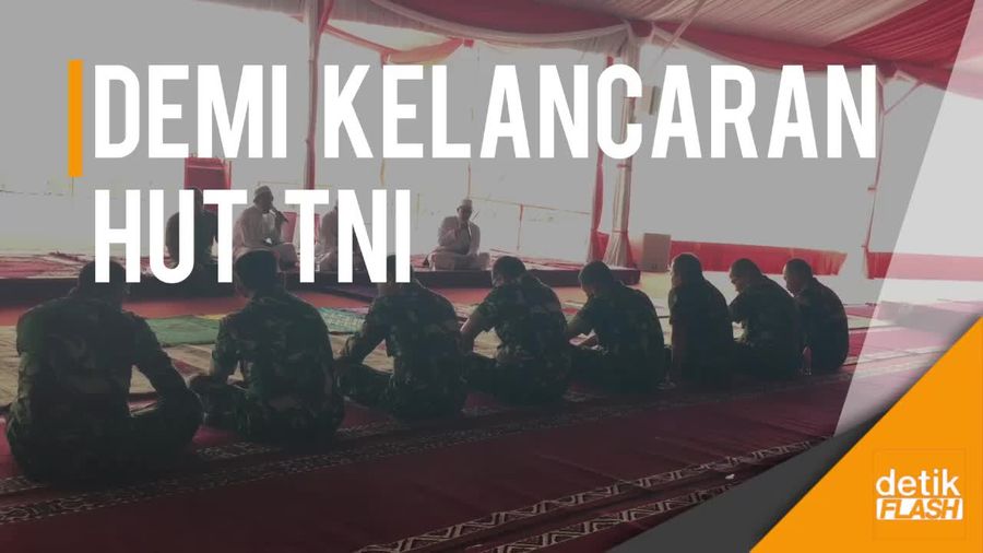 Anggota TNI dan Anak Yatim Gelar Doa Bersama
