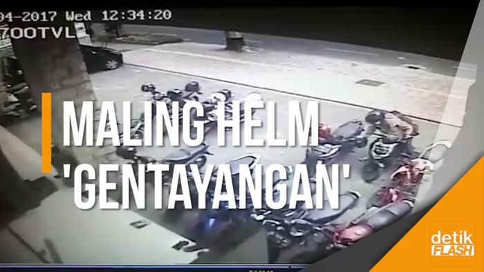 Terekam CCTV, Aksi Nekat Maling Helm di Yogya