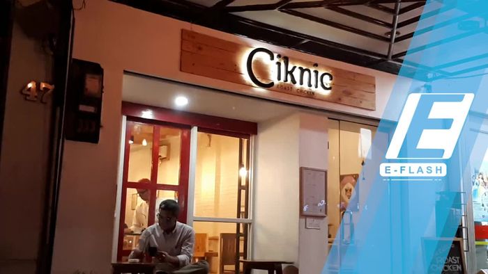 Lezatnya Ayam Panggang Disantap dengan Mashed Potato