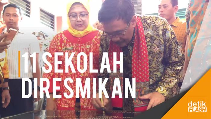 Gubernur Djarot Resmikan 11 Gedung Sekolah Proyek Rehabilitasi