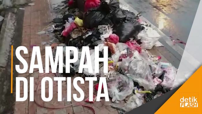 Siapa yang Buang Sampah di Sini?