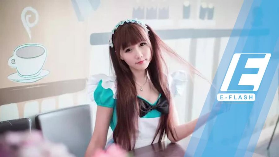 Sekolah Ini Sediakan Pelayan Cantik untuk Dampingi Belajar