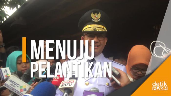 Diawali Doa, Anies Cs Berangkat Menuju Masjid Sunda Kelapa