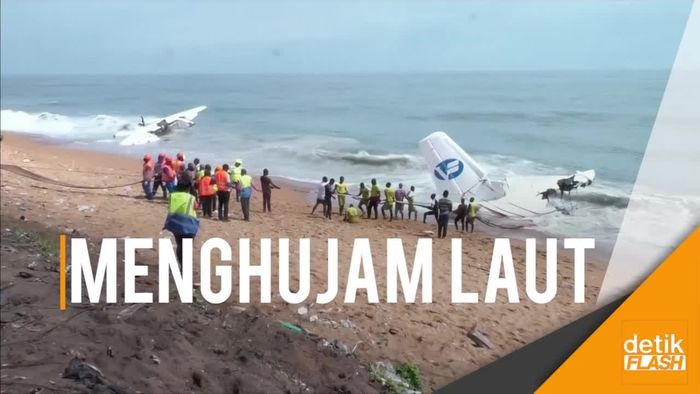 Bangkai Pesawat Jatuh Ditemukan di Pantai Gading