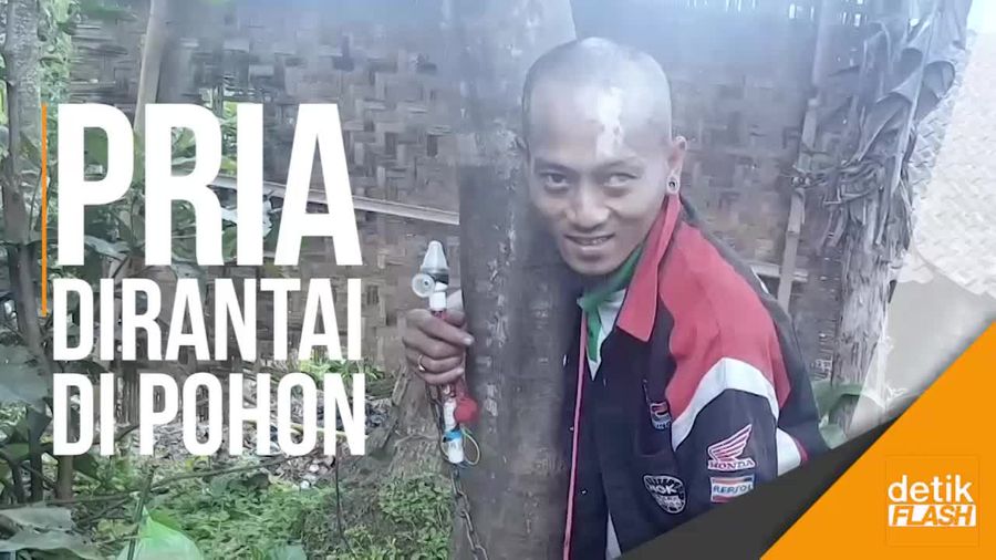 Nestapa! Pria Ini Dua Pekan Dirantai di Pohon Nangka