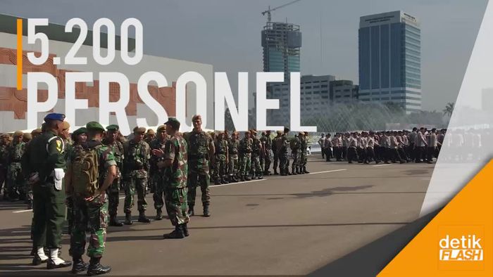 Pengamanan Demo Tolak Perppu Ormas Jelang Sidang Paripurna