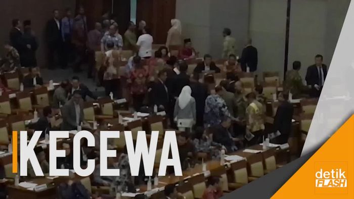 Penyampaian Pidato Mendagri Diwarnai Aksi Walk Out