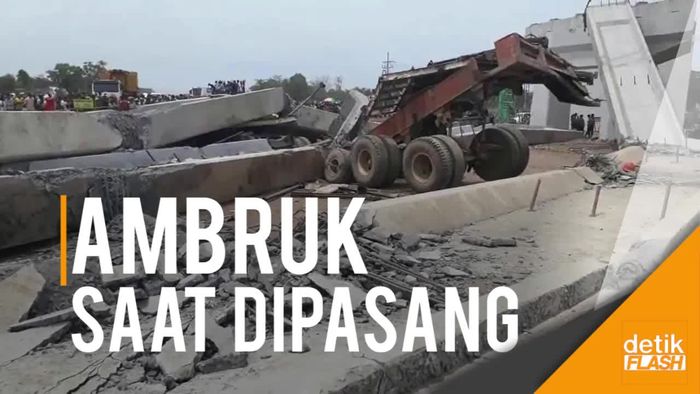 Flyover Tol Pasuruan - Probolinggo Ambruk, Satu Pekerja Tewas