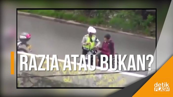 (Update) Lagi Ngapain Nih Pak Polisi Cegat Pemotor?
