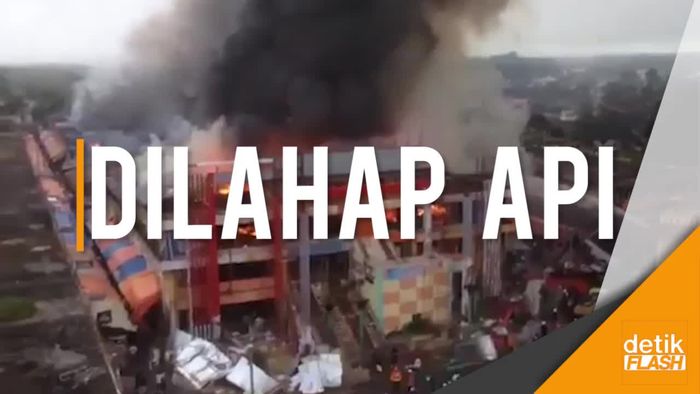  Pasar Tingkat Bukittinggi Terbakar!
