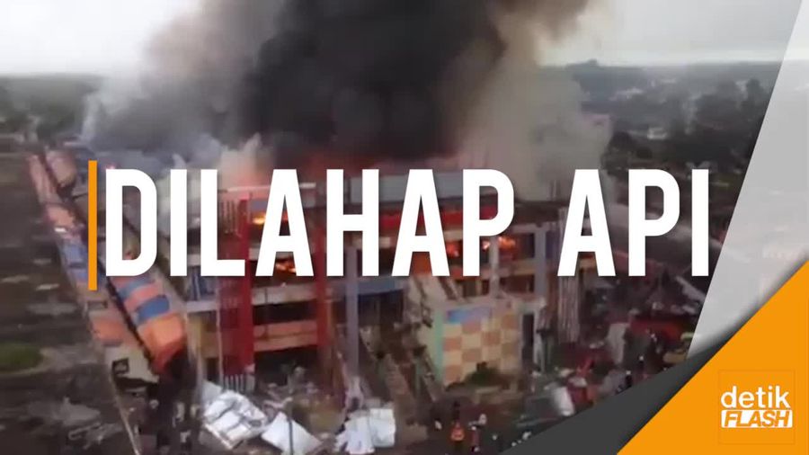  Pasar Tingkat Bukittinggi Terbakar!