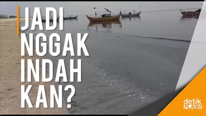 Pantai Pasir Putih di Rembang Airnya Hitam, karena Limbah?