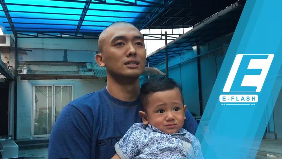 Cerita Uus yang Suka Nongkrong Bareng Anak