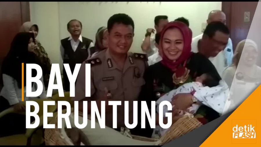 Bayi Kolong Jembatan Temukan Naungan di Rumah Bupati