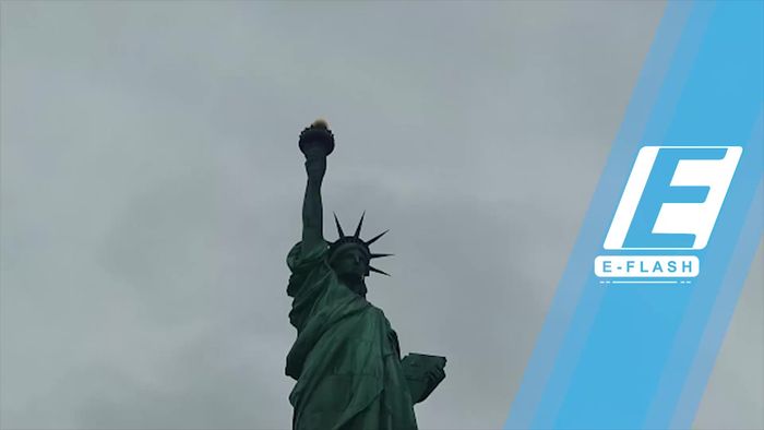 Berburu Suvenir di Statue Island Amerika Serikat