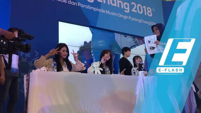 Sapa Fans di Jakarta, AOA Puji Pria Indonesia Tampan