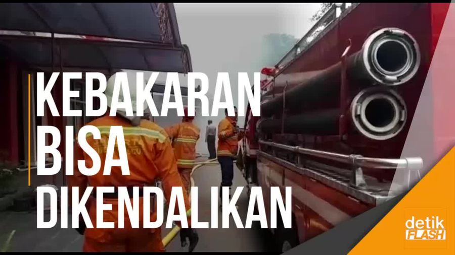 Kebakaran Landa Gedung Asrama PTIK