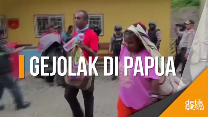 Proses Evakuasi Penyanderaan Warga di Papua