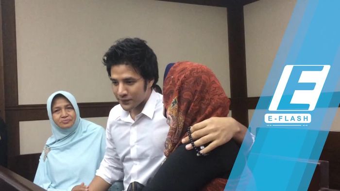 Ammar Zoni Dituntut 1 Tahun 6 Bulan Penjara