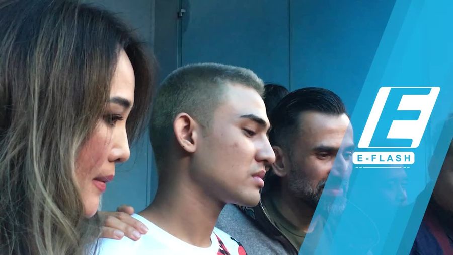 Sudah Bebas, Axel Matthew Nolak Pakai HP