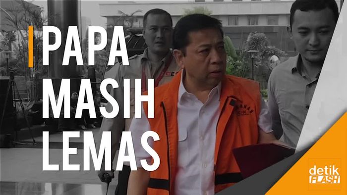 Novanto Tampak Lemas Saat Hendak Diperiksa KPK