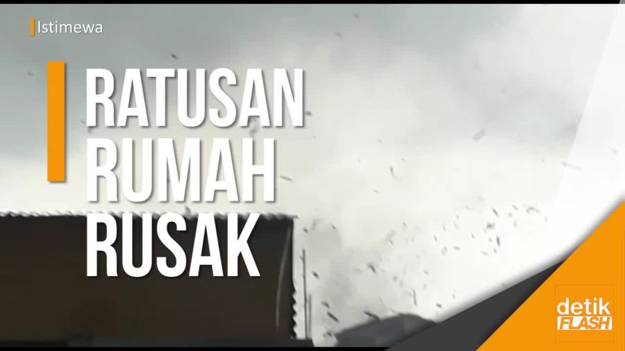 Dahsyat! Angin Puting Beliung Amuk Ratusan Rumah di Sidoarjo