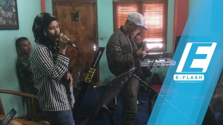 Persiapan Session Band yang Akan Tampil di Ngunduh Mantu Kahiyang-Bobby