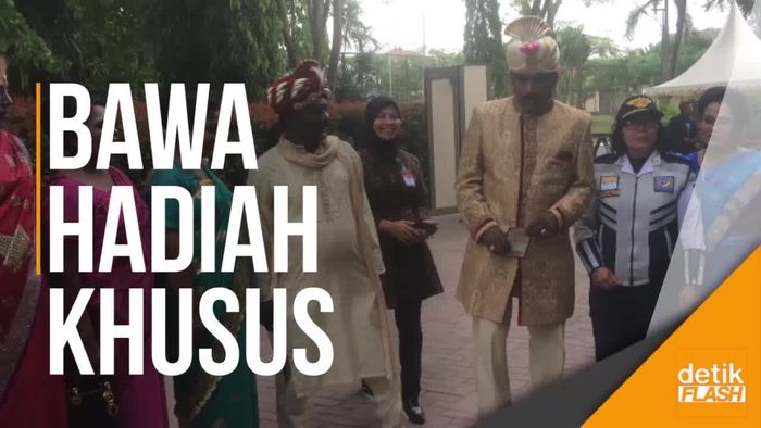 Kahiyang-Bobby Kedatangan Tamu Istimewa dari Warga Etnis India