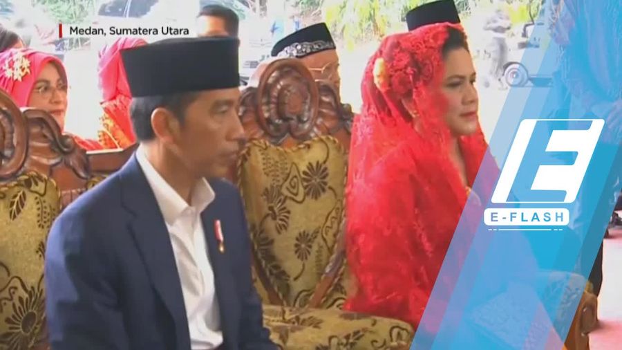 Jokowi Manortor, Netizen Banyak Beri Pujian