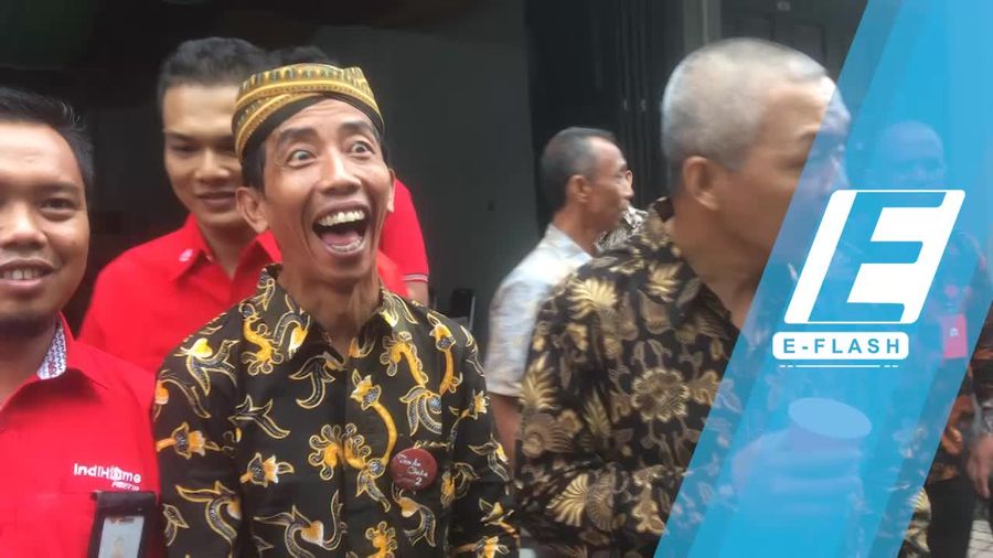Jokowi Jadi Sasaran Selfie Pejabat Daerah Medan
