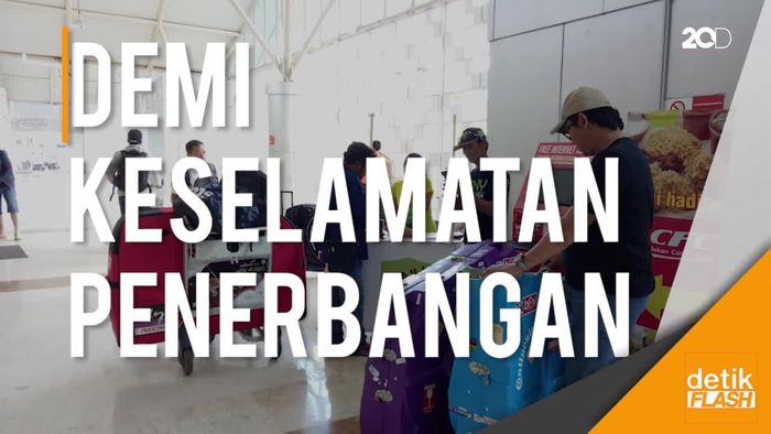 Bandara Internasional Lombok Ditutup Akibat Debu Vulkanik Gunung Agung