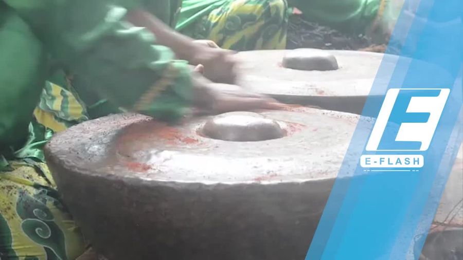 Yuk, Lihat Tradisi Nyiram Gong Sekati di Cirebon