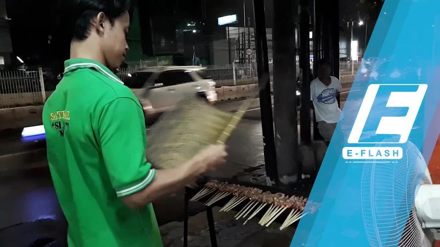 Juicy! Empuknya Sate Kambing Gaya Tegal di Slawi Ayu