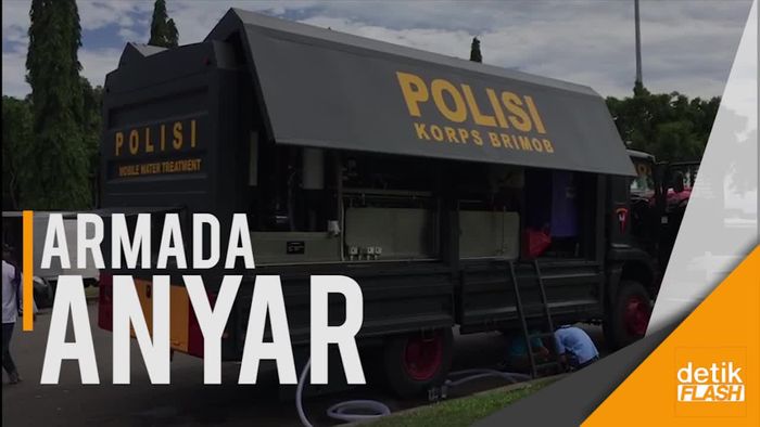 Keren! Inilah Mobil Water Treatment, Penyuling Air Milik Brimob