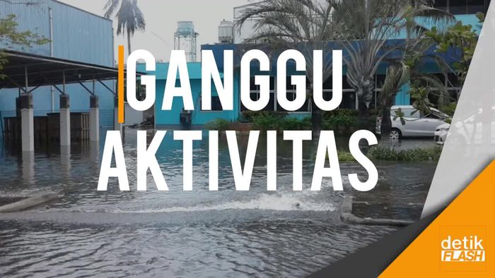 Banjir Air Pasang di Pelabuhan Perikanan Samudera Nizam Zachman