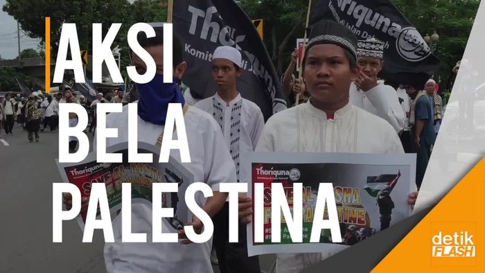 Kawat Berduri hingga Polwan Cantik Sambut Massa Aksi di Kedubes AS
