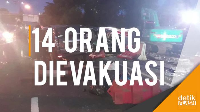 Seramnya Tabrakan di KM 00.200 Cikampek