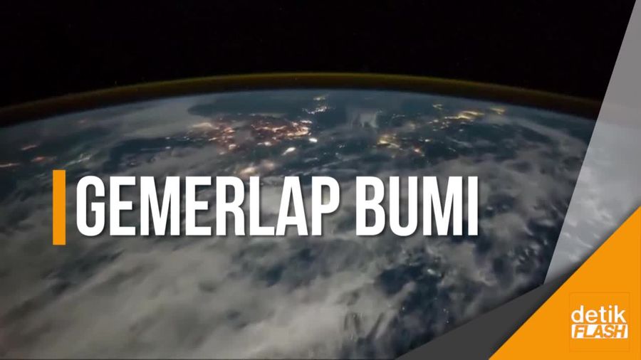 Gemerlap Cahaya Bumi Dilihat dari Angkasa