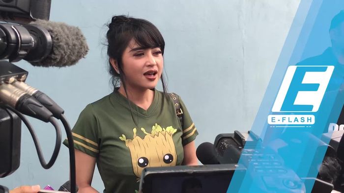 Dewi Persik Pertanyakan Motif Petugas Portal Videokan Dirinya