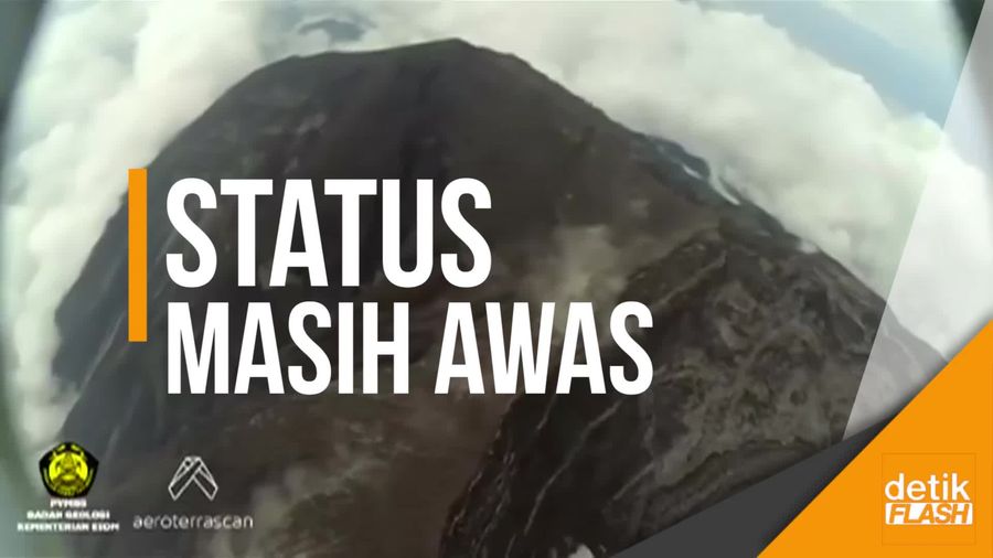 Penampakan Lahar Dingin di Puncak Gunung Agung dari Lensa Drone