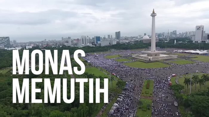 Melihat dari Langit Aksi Bela Palestina di Monas