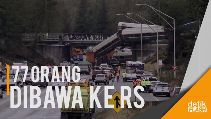 Insiden Kereta Amtrak di Washington, Gerbong Jatuh dari Jembatan