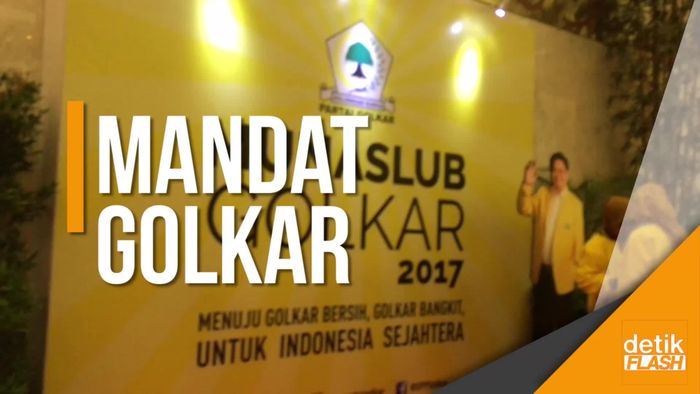 Masa Depan Golkar di Tangan Airlangga