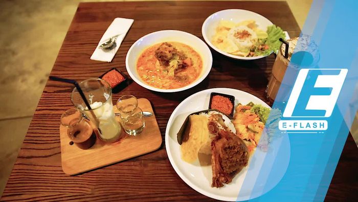 Nikmatnya Tongseng Buntut dan Es Kopi di Metro Coffee