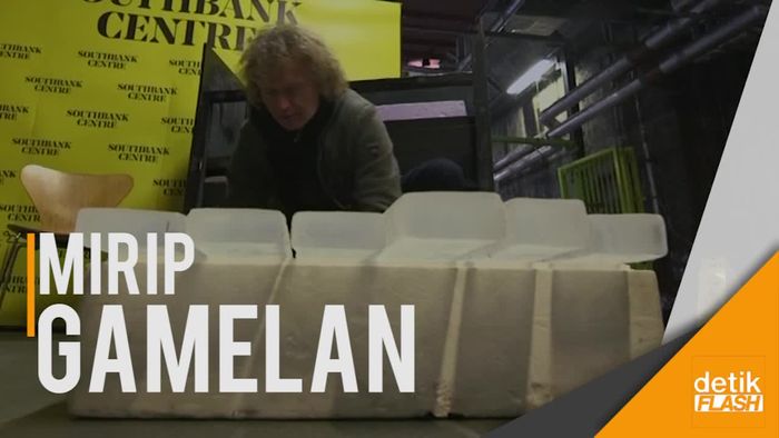 Merdunya Melodi Instrumen Musik dari Es 