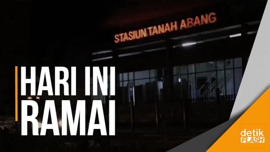 PKL Bubar, Lalin Depan Stasiun Tanah Abang Lancar