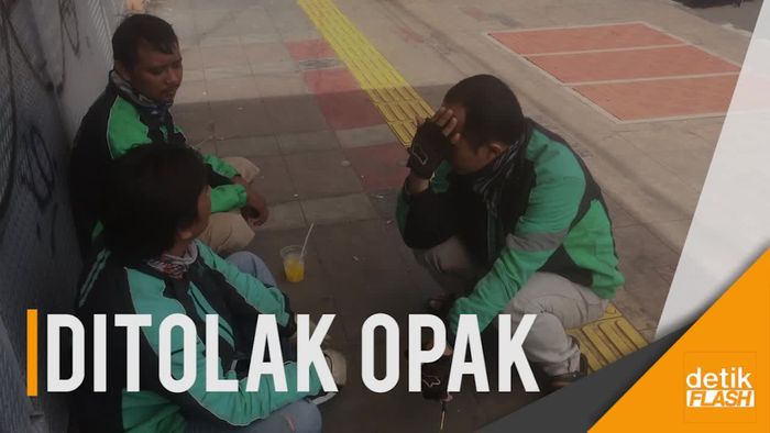 Belum Ada Lapak Buat Mangkal, Ini Kata Ojek Online