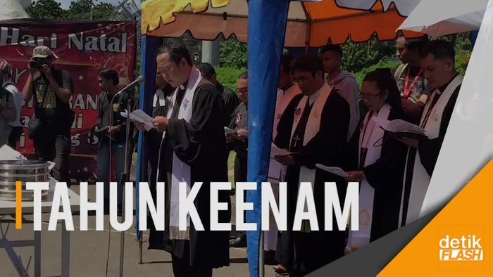 Mereka Natalan di Seberang Istana Lagi